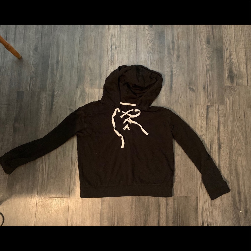 Garage cropped hoodie !!